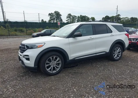 2020 Ford Explorer Xlt z USA, uszkodzony, nr VIN 1FMSK8DH7LGB37848